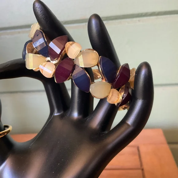 Bundle of Vintage Jewelry - Picture 4 of 8